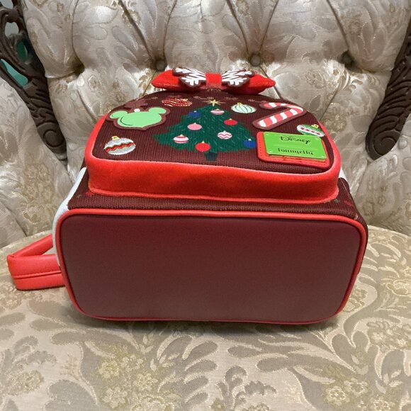Christmas Holiday Disney Loungefly Knit Backpack - Picture 2 of 6